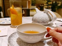 蜜桃乌龙-théATRE 茶聚场(王府中環店)