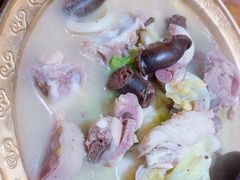 -蒙艾里民族传统菜蒙餐