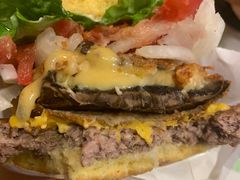 芝士牛肉蘑菇堡-Shake Shack(西单大悦城店)