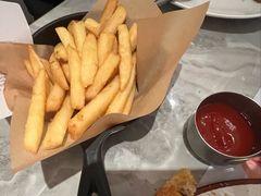 -必胜客(仲盛商城王安宇主题店)