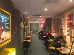 大堂-麦当劳(欧亚大观商都店)