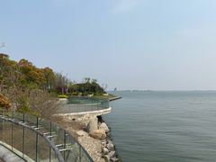 -上海滴水湖皇冠假日酒店