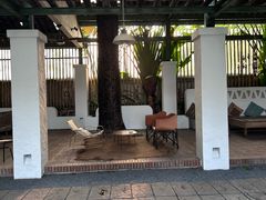 -喜洲吧·江畔老船厂·庭院餐厅(喜临院店)