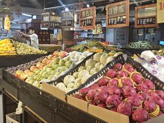 -百盛佳超市(百易广场店)