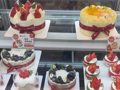 -花花卷卷·鲜食蛋糕(静安久光百货店)