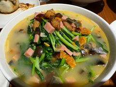 -金枝玉叶上海人家食府(三里河店)