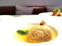 蟹黄狮子头-春申里餐厅(银泰in99店)