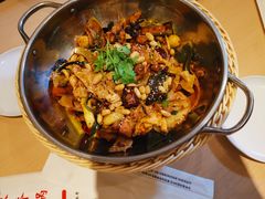 -拿渡麻辣香锅(世茂广场·工三店)