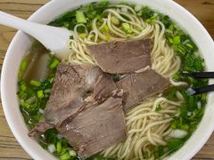 -陇上全荟兰州传统牛肉面(延吉路店)