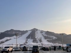 -辽阳弓长岭温泉滑雪场