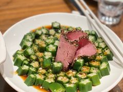 黑椒牛肉拼秋葵-将相和·海鲜蒸饺大连菜