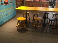 用餐区-麦当劳(伟城广场店)