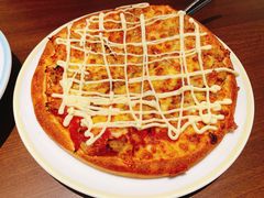 金枪鱼匹披萨配蛋黄酱-萨莉亚意式餐厅(杭州滨江天街店)