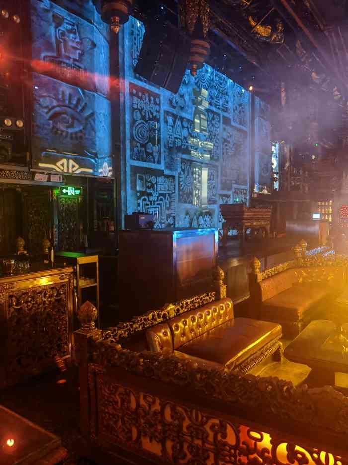 天阙酒吧(和平路店)-"由于疫情的原因,最近这个地方没有营业.