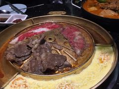 -猪啊牛呀羊啊铜盘烤肉(正大广场店)