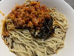 葱油拌面加辣肉-小桃园餐厅