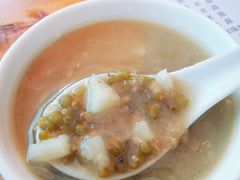 马蹄绿豆沙（碗）-旺旺饼屋传统糖水(黄塘路店)