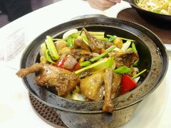 东南亚胡椒香茅焗乳鸽-清心鸡沙田乳鸽店·非遗传承(粤垦路店)