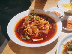 -全牛匠·乐山跷脚牛肉(新中关店)