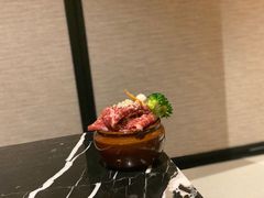 -山川小町·极番烧肉(新地假日广场店)
