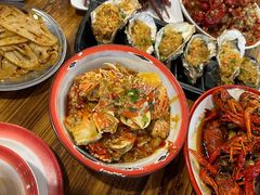 -冶建镜子·老南昌大排档·江西虾王(总店)