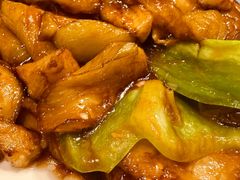 -靠山屯东北农家菜(八龙桥雅苑店)