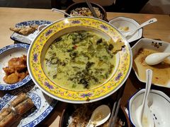 -裕鼎鲜·新中菜(金鼎广场店)