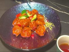 士多啤利咕咾肉-粤·向群饭店(二沙岛店)