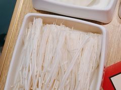 -季季红火锅(柳州城中万达二店)