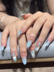-艾珂·美甲美睫