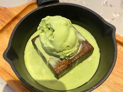 -必胜客(WOW梦之城店)