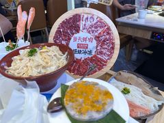 -左庭右院鲜牛肉火锅(环球港店)