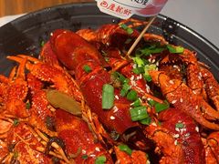 -巴厘龙虾·榜首油焖大虾(音乐学院·沿江酒馆店)