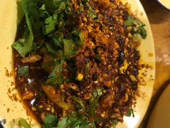 -拈签一笑黄牛肉辣卤串串