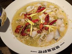 -酸渡·老坛酸菜鱼·现炒下饭菜(港惠新天地店)