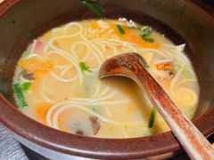 -花菇朵·云山雀 ll 野生菌火锅·精品云南菜(万柳店)