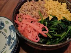 三色鸡肉饭-铃木食堂(北新桥店)