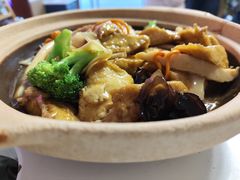-天天向上素食餐厅(五台山店)