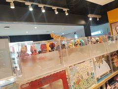 -泡泡玛特POPMART(大卫城店)
