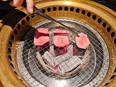 -山川小町·极番烧肉(新地假日广场店)