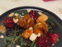 宫爆虾球-初蓉丨遇见新川菜(亲贤街荣耀店)