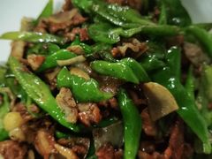 湖南辣椒炒土猪肉-湘邻呷铺·田园家宴(汉基广场店)