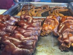 -老鼎万春卤菜(五代传承创始老店)