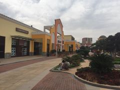 iphone_upload_pic-百联奥特莱斯广场(武汉盘龙店)