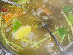 -乡土黄·鲜牛肉火锅·小龙虾(兴业街店)