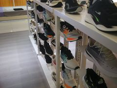 -回力(北京西铁营万达广场店)