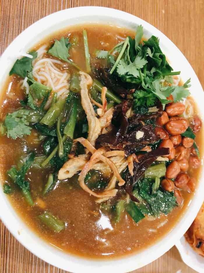 君瑞陵水酸粉(新风街店)-"君瑞陵水酸粉(新风街店)位置:新风街2.