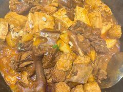 -山河屯铁锅炖·非遗东北菜(南山店)