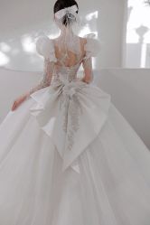 -艾米丽婚纱礼服