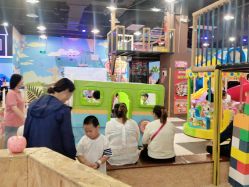 -卡通尼乐园·生日会(烟台永旺店)